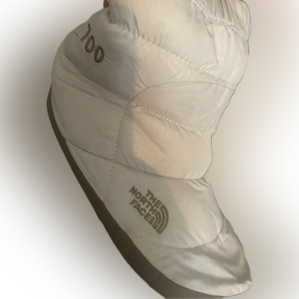 The North Face 700 Goose Down Puffer Ankle Bootie Unisex XSmall